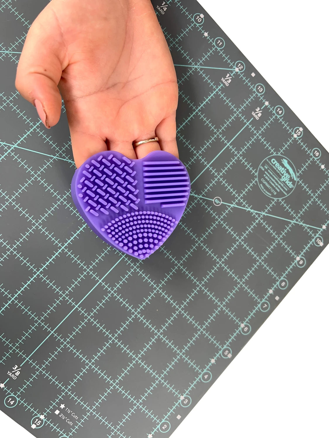 May Cleaning Tool