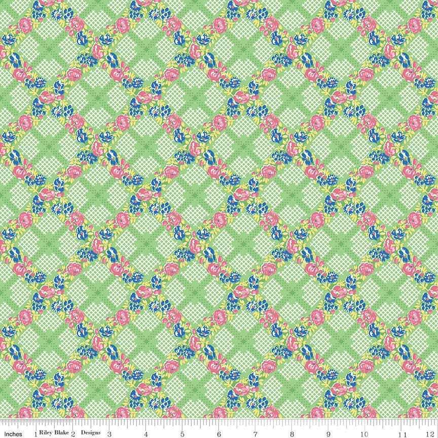 Fabric - Mae Trellis - Green - Penny Rose Fabrics - Riley Blake - C6912 - GREEN